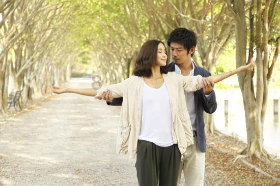 背着老婆请前女友吃饭,中间上了趟厕所,我没结账就离开了……